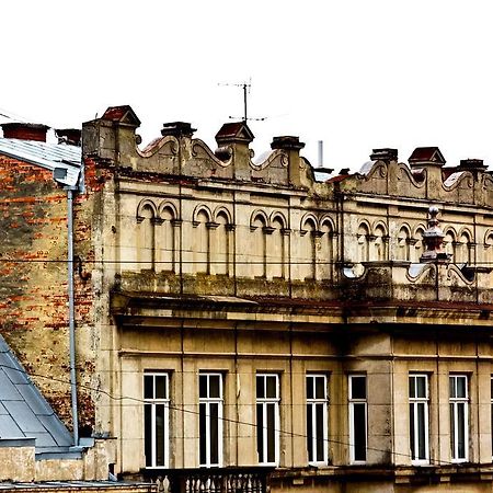 Mini-Hotel Under The Roof Lviv Exterior foto